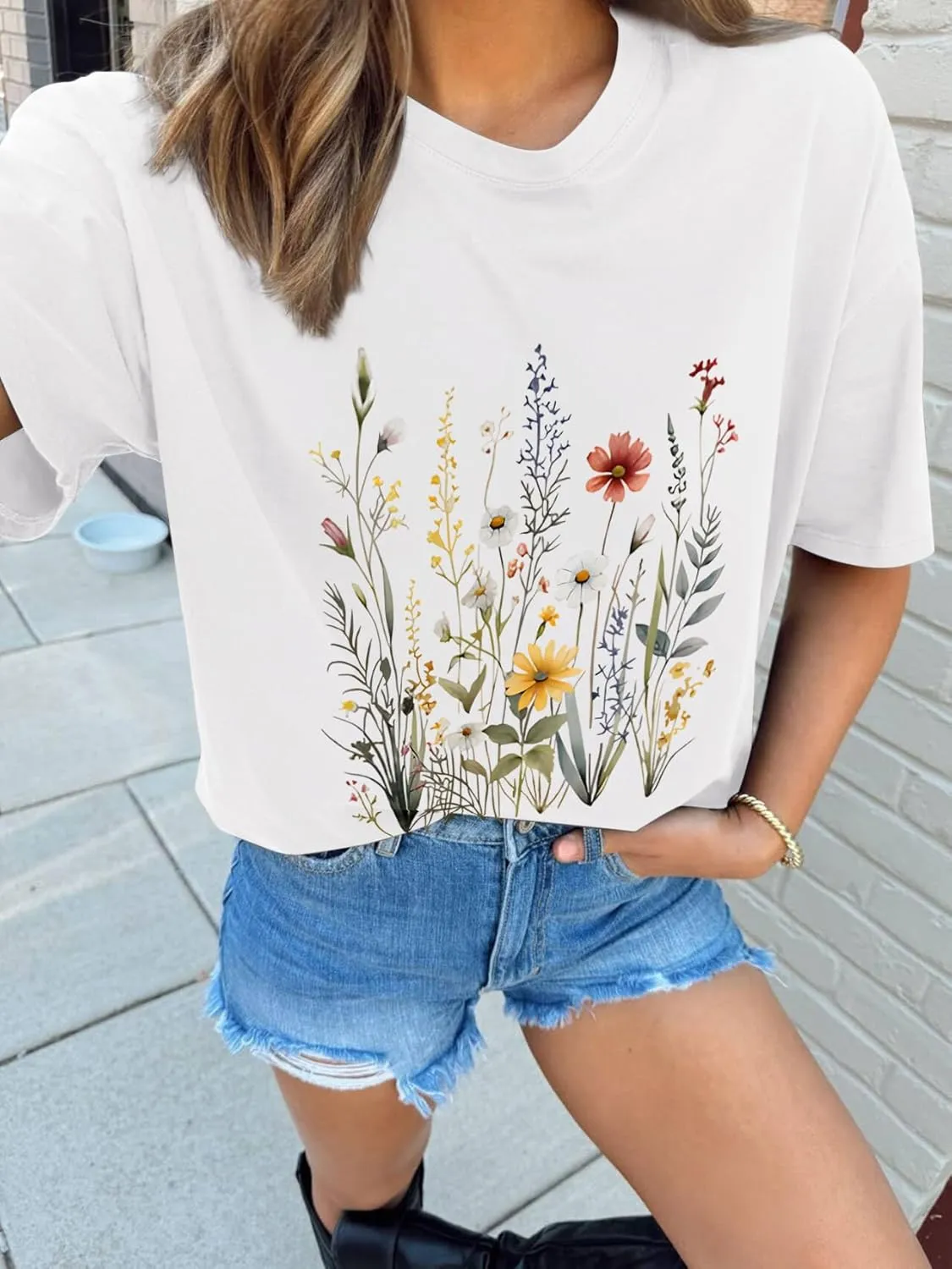 Women's Oversized T Shirts Graphic Tees Summer Short Sleeve Casual Loose Crewneck Basic Tunic Tops Trendy 2025